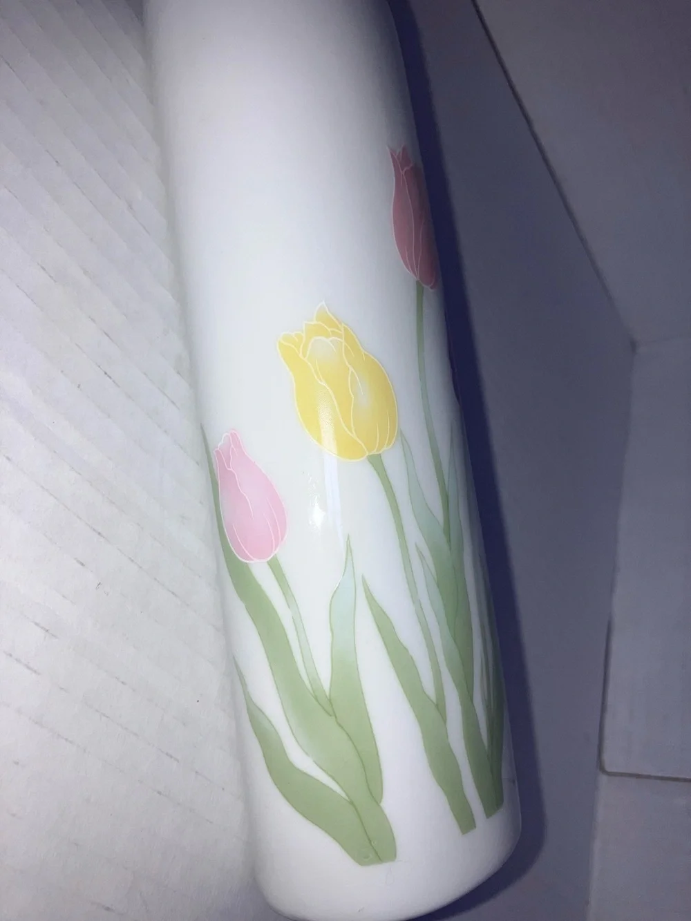 White Ceramic Tulip Vase  7” with Pastel Pink, Yellow, and Purple Flowers Vtg